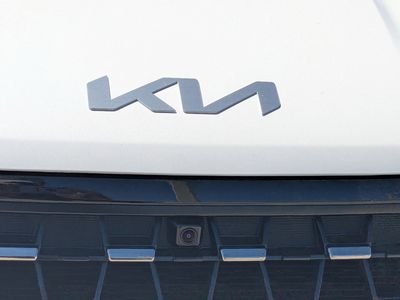 2026 Kia Carnival — photo 12 view
