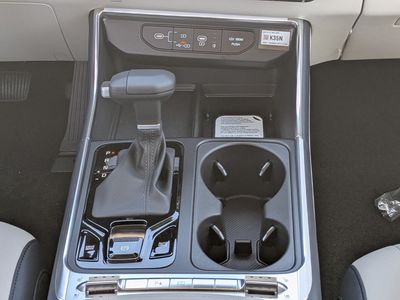 2026 Kia Carnival — photo 25 view