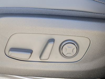 2026 Kia Carnival — photo 28 view