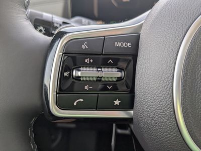 2026 Kia Carnival Hybrid - Photo 32