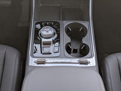 2026 Kia Carnival Hybrid - Photo 23