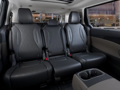 2026 Kia Carnival Hybrid - Photo 16