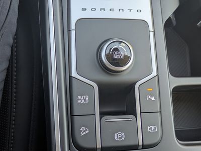 2026 Kia Sorento Hybrid - Photo 33