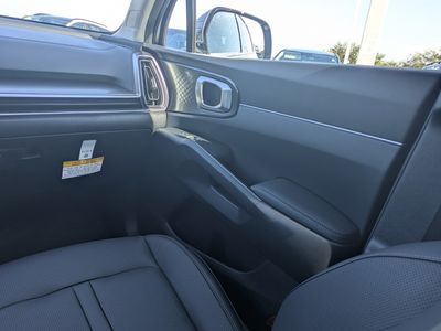 2026 Kia Sorento Hybrid - Photo 18