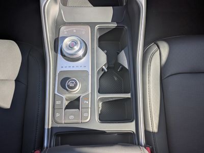 2026 Kia Sorento Hybrid - Photo 20