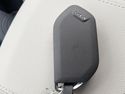 2026 Kia Sportage Hybrid — photo 37 view