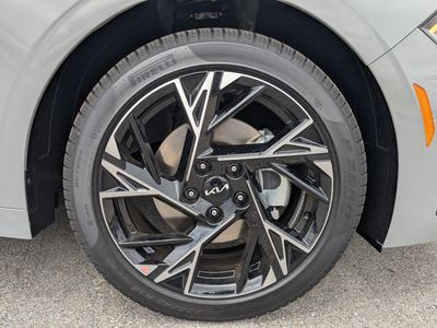 2026 Kia K5 — photo 12 view