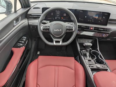 2026 Kia K5 — photo 18 view