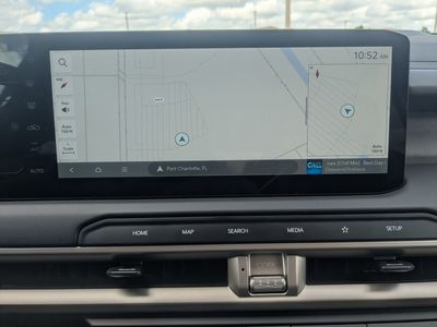 2027 Kia Telluride Hybrid - Photo 28