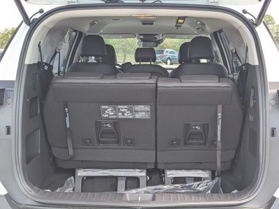 2026 Kia Carnival Hybrid — photo 15 view