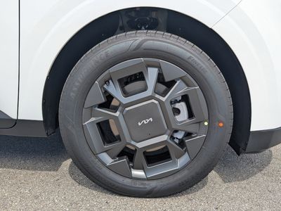 2026 Kia Carnival Hybrid — photo 11 view
