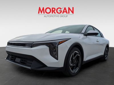 2025 Kia K4 - Photo 9