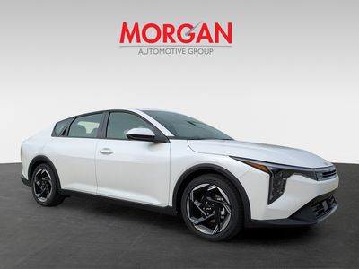 2025 Kia K4 - Photo 2