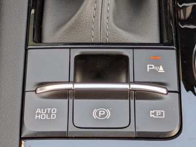 2026 Kia K5 — photo 25 view