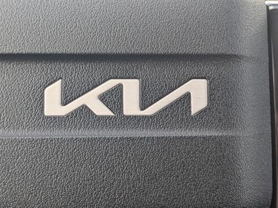 2027 Kia Telluride - Photo 38