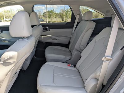 2026 Kia Sorento — photo 16 view
