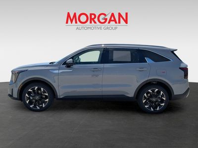 2026 Kia Sorento — photo 8 view