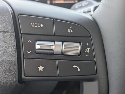 2026 Kia Sportage — photo 30 view