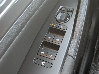 2026 Kia Sportage — photo 28 view