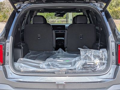 2026 Kia Sorento Hybrid - Photo 13