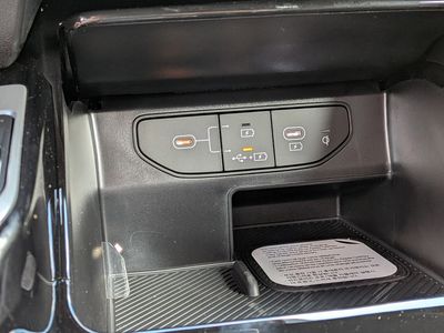 2026 Kia Sorento Hybrid - Photo 37
