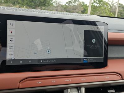 2027 Kia Telluride Hybrid - Photo 30