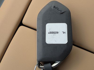 2027 Kia Telluride - Photo 36