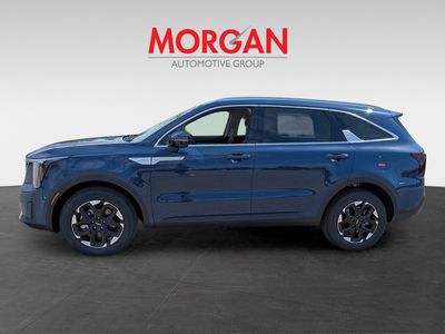 2026 Kia Sorento — photo 8 view