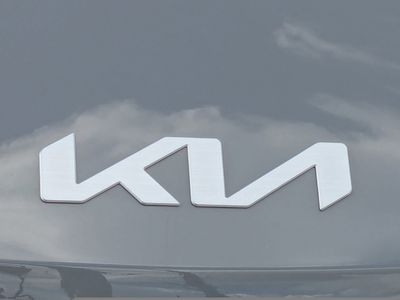 2026 Kia K5 — photo 12 view