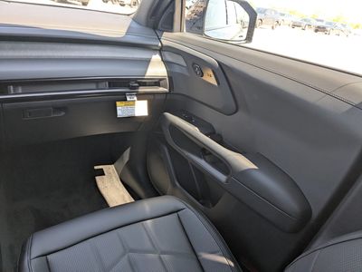 2027 Kia Telluride Hybrid - Photo 24