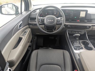 2026 Kia Carnival — photo 26 view