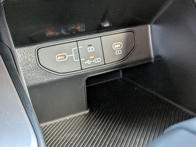 2026 Kia Sorento — photo 34 view