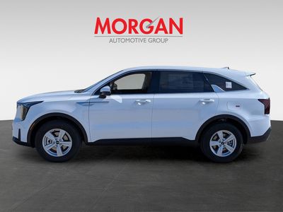 2026 Kia Sorento — photo 8 view
