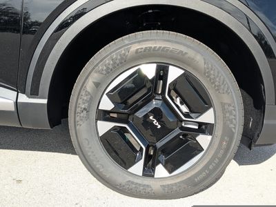 2027 Kia Telluride Hybrid - Photo 11
