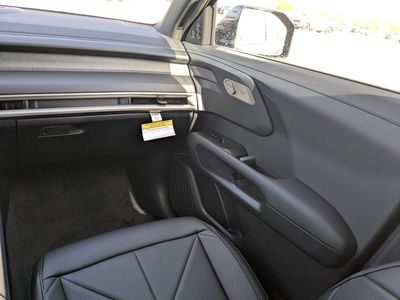 2027 Kia Telluride Hybrid - Photo 22