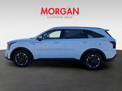 2026 Kia Sorento — photo 8 view