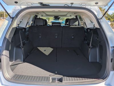 2026 Kia Sorento — photo 13 view
