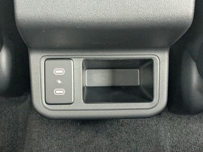 2025 Kia K4 - Photo 17