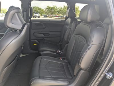 2027 Kia Telluride Hybrid - Photo 23