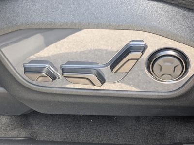 2027 Kia Telluride Hybrid - Photo 30