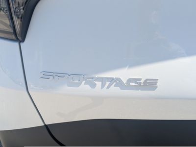 2026 Kia Sportage Hybrid — photo 13 view