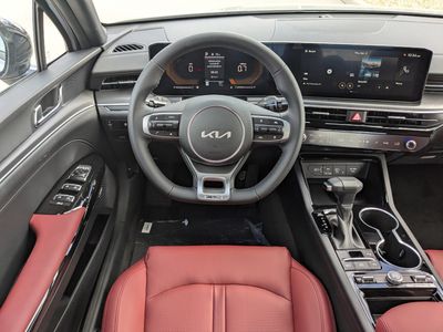 2026 Kia K5 — photo 17 view