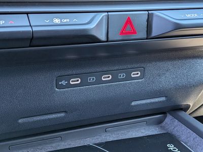 2027 Kia Telluride - Photo 36