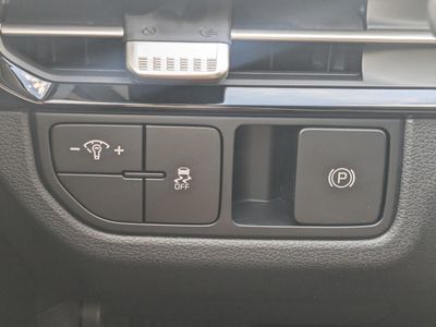 2026 Kia Sportage - Photo 28