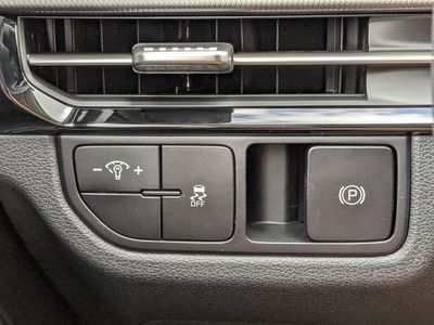 2026 Kia Sportage — photo 30 view