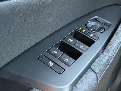2026 Kia Sportage — photo 24 view