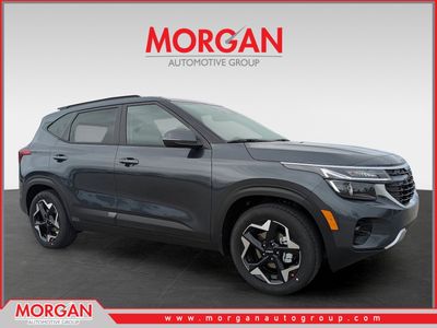 2026 Kia Seltos S in Gravity Gray — front three-quarter view