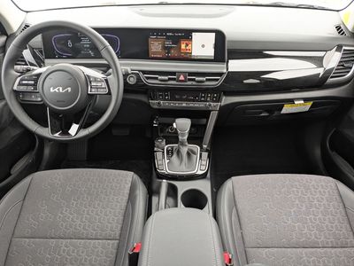 2026 Kia Seltos — photo 17 view