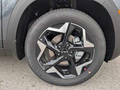 2026 Kia Seltos — photo 11 view