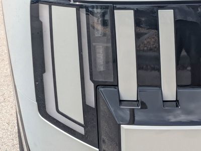 2027 Kia Telluride Hybrid - Photo 10
